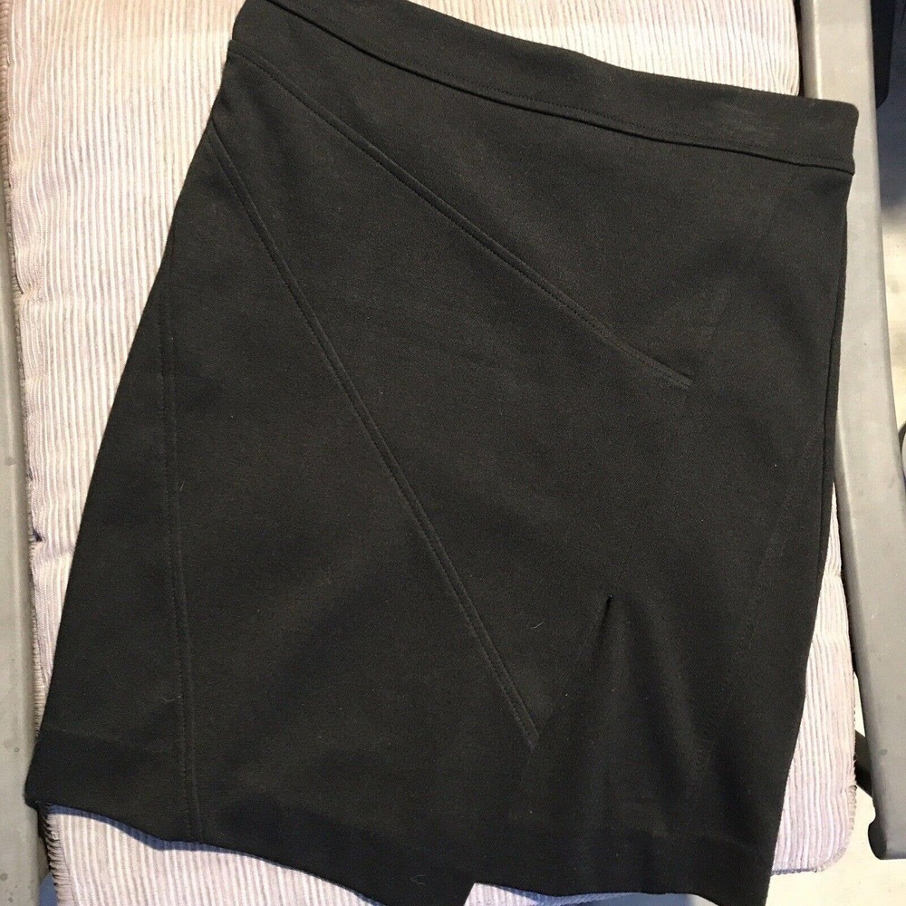 Simply Vera Stylish Fitted Straight Skirt SzXS Asymetric Front Black NWOT